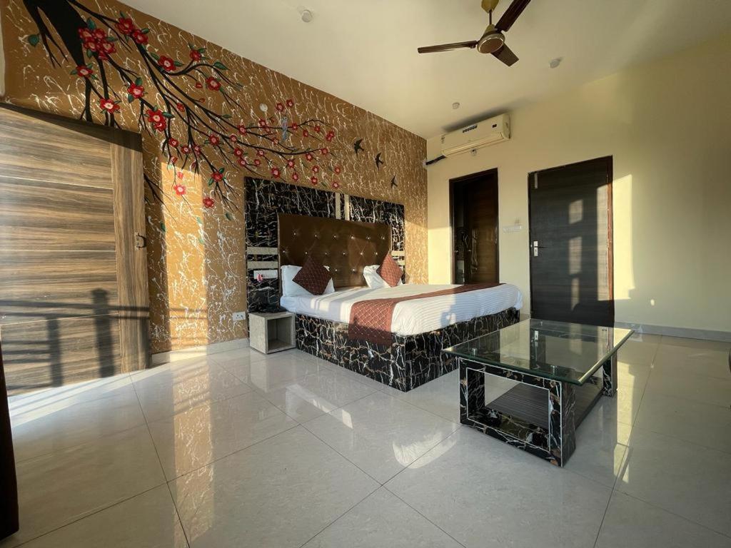 The Panda Otel Dharamshala Dış mekan fotoğraf
