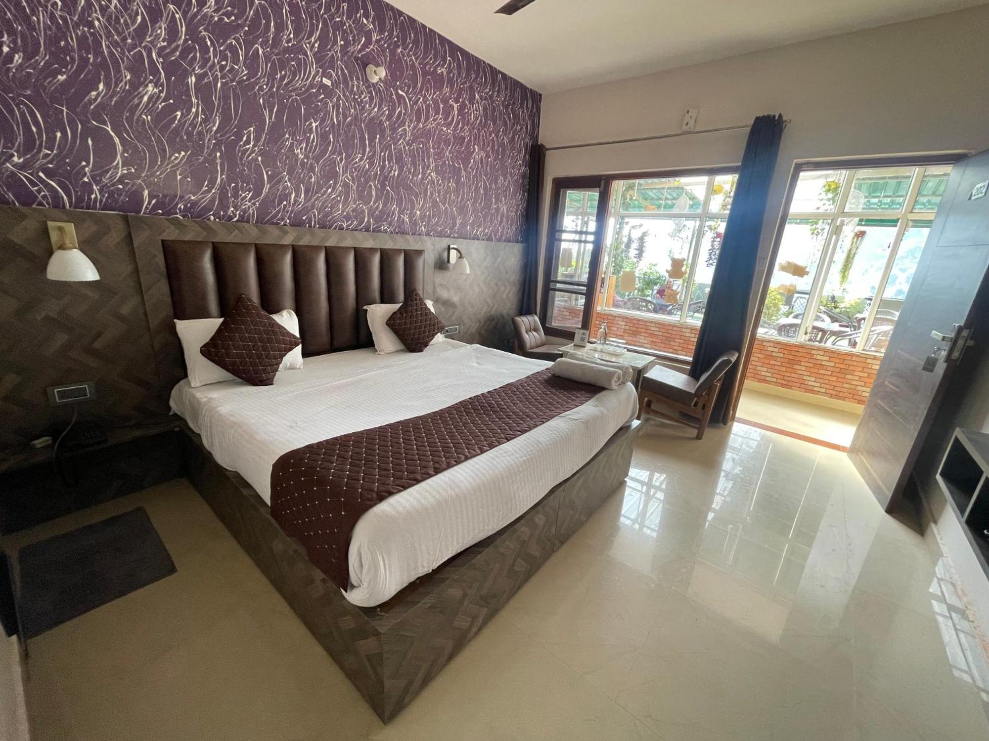 The Panda Otel Dharamshala Dış mekan fotoğraf