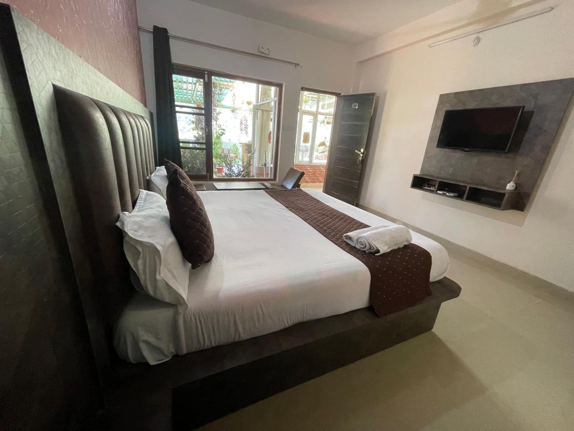 The Panda Otel Dharamshala Dış mekan fotoğraf